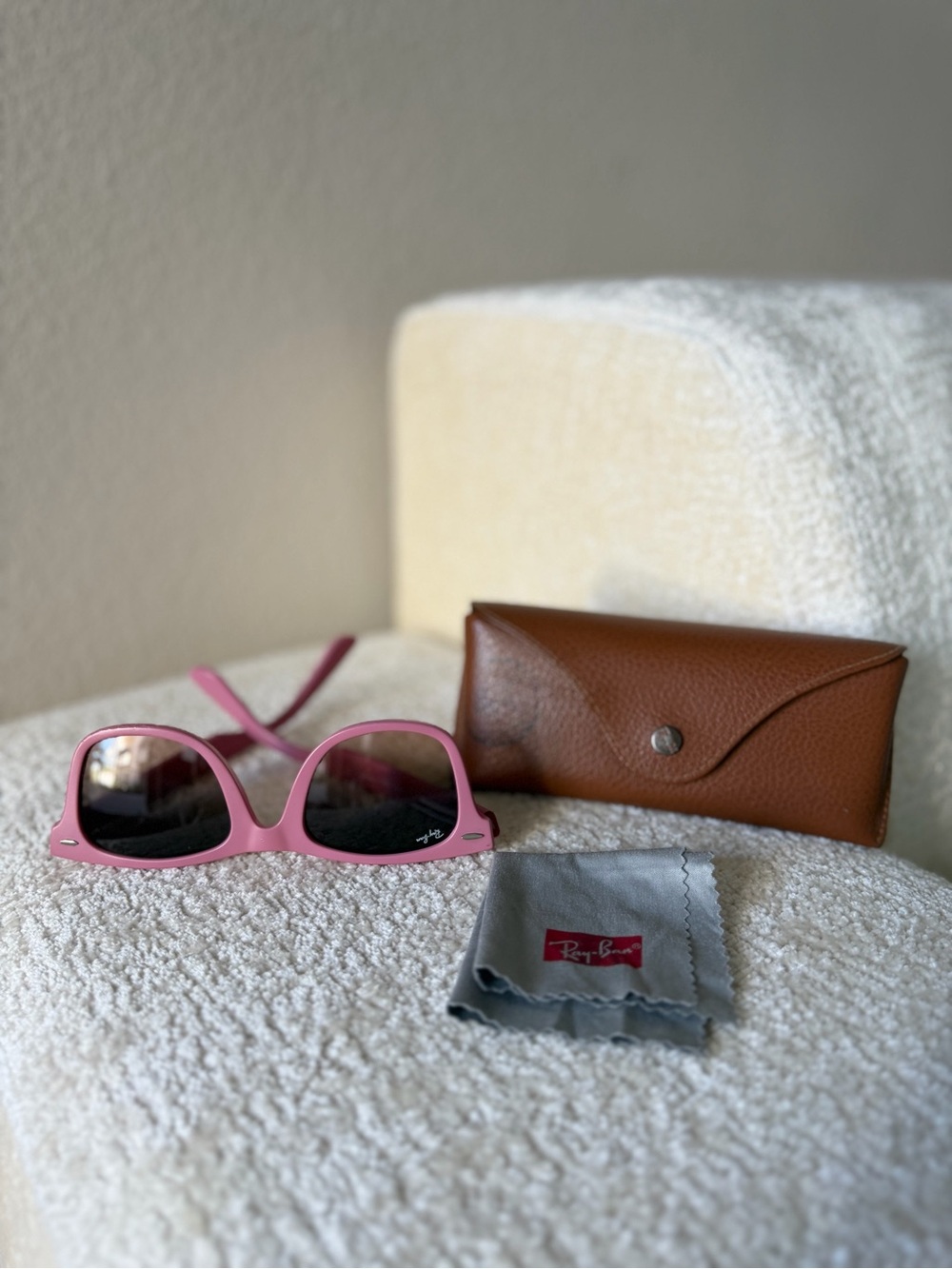 Matte Pink Ray-Ban Wayfarer Sunglasses - Picture 11 of 14